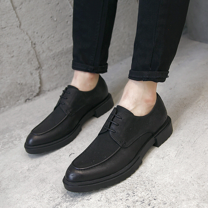 復古風尚，步履從容 C2潮朝秋季新款布洛克雕花男鞋的英倫魅力